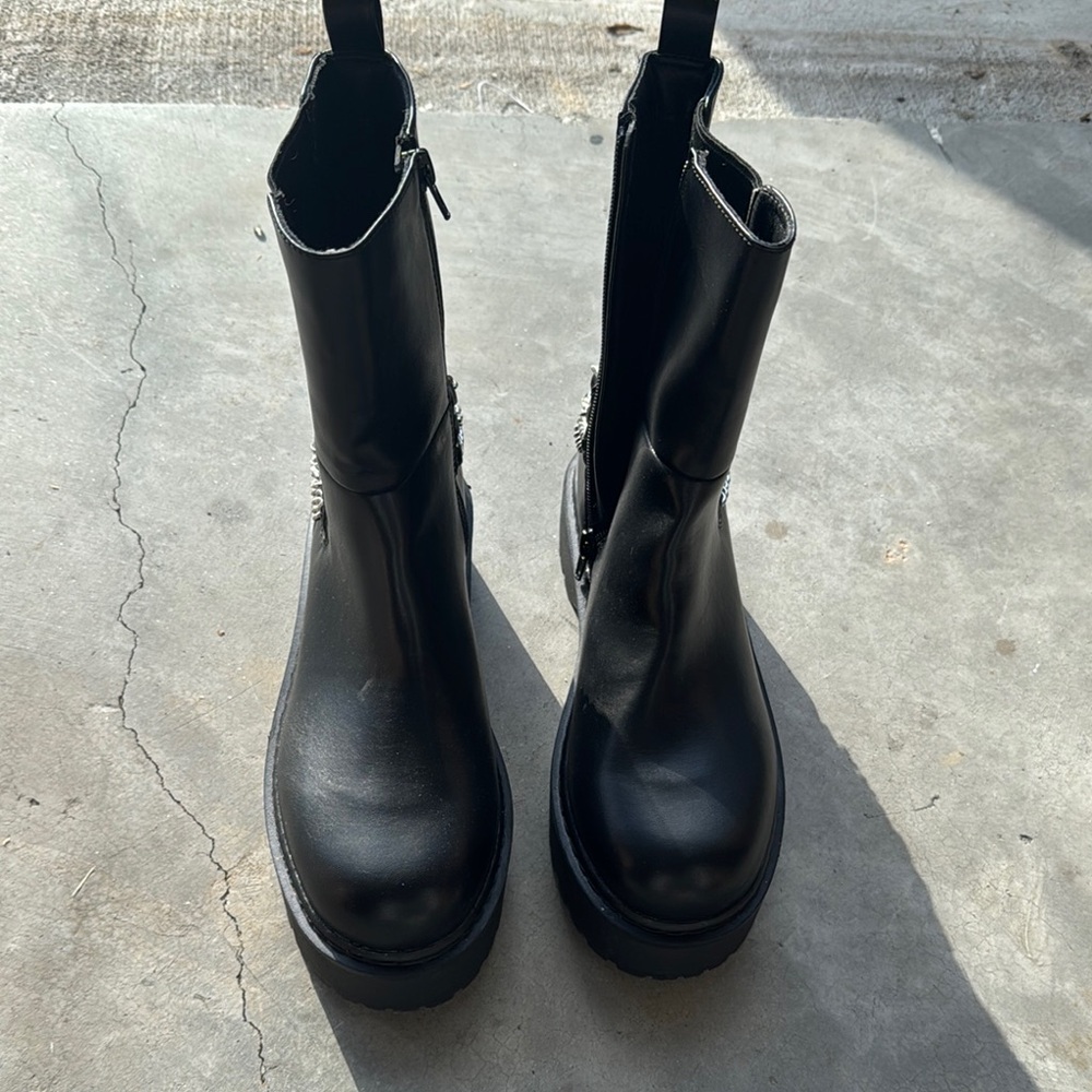 Wild Pair Black Combat Moto Boots - Picture 2 of 3